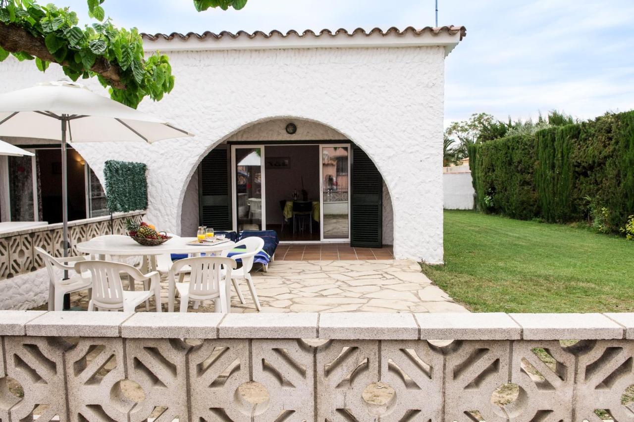 Casas Montgri Villa Empuriabrava Exterior photo